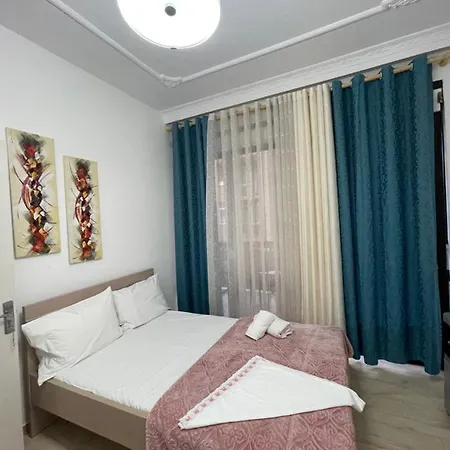Mariana guesthouse * Tirana